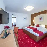 Guest house Fruehstueckspension Maier 3*