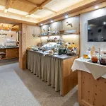 Vendégház Fruehstueckspension Maier Sölden