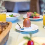Vendégház Fruehstueckspension Maier Sölden